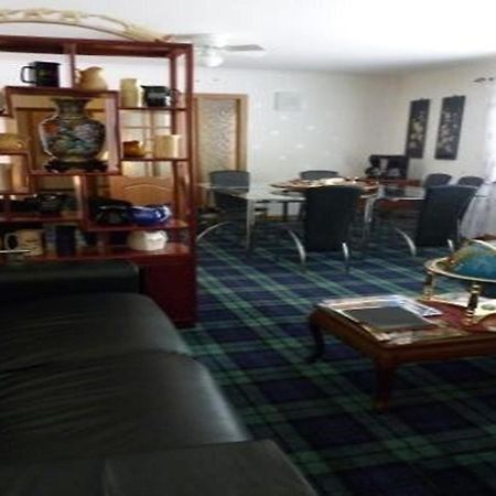 Tayburn House Bed & Breakfast ดังเคลด์ ภายนอก รูปภาพ