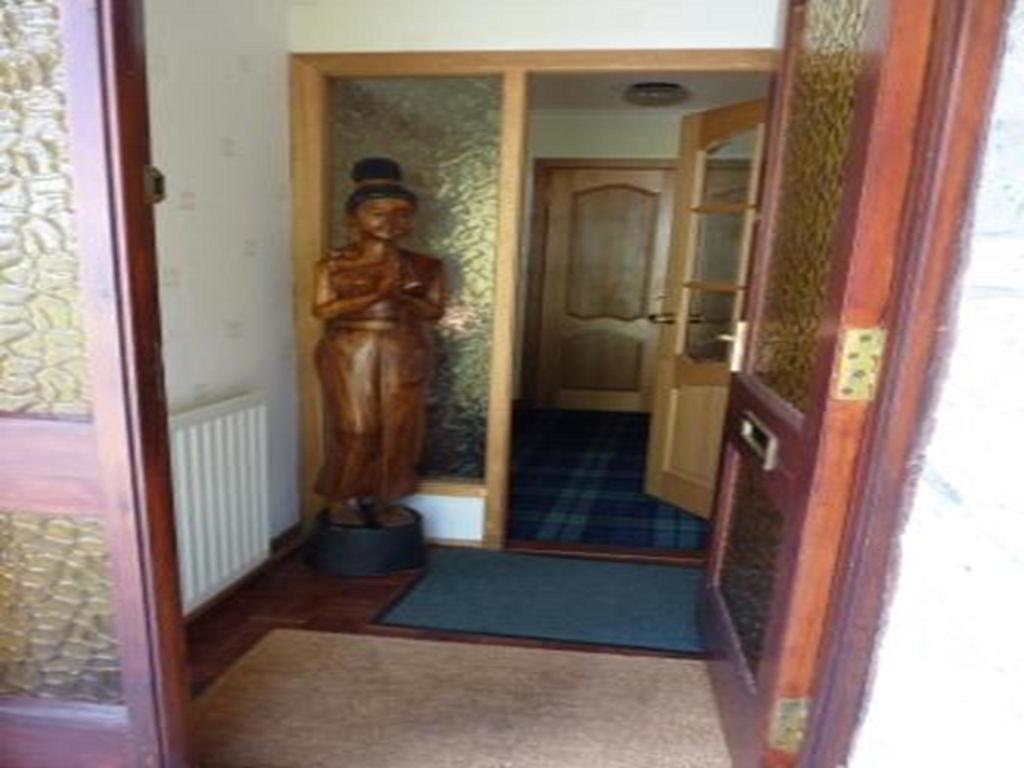 Tayburn House Bed & Breakfast ดังเคลด์ ภายนอก รูปภาพ